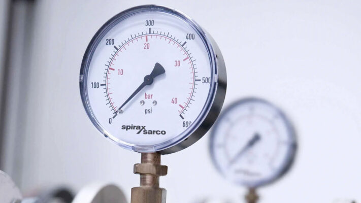 Đồng hồ áp suất có dầu là gì?